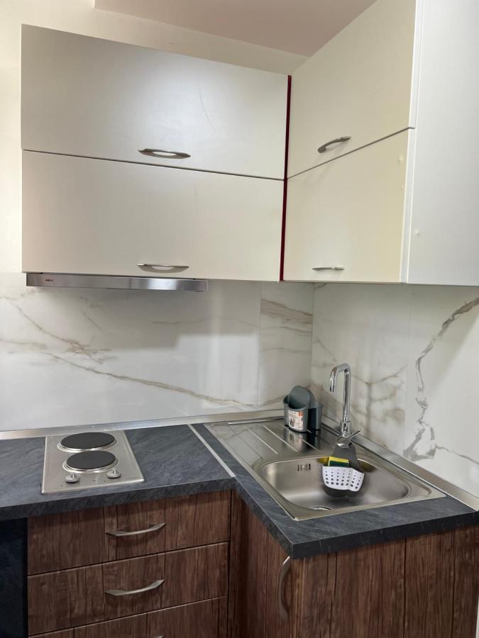 New Bazaar Cane Apartment 3 티라나 외부 사진