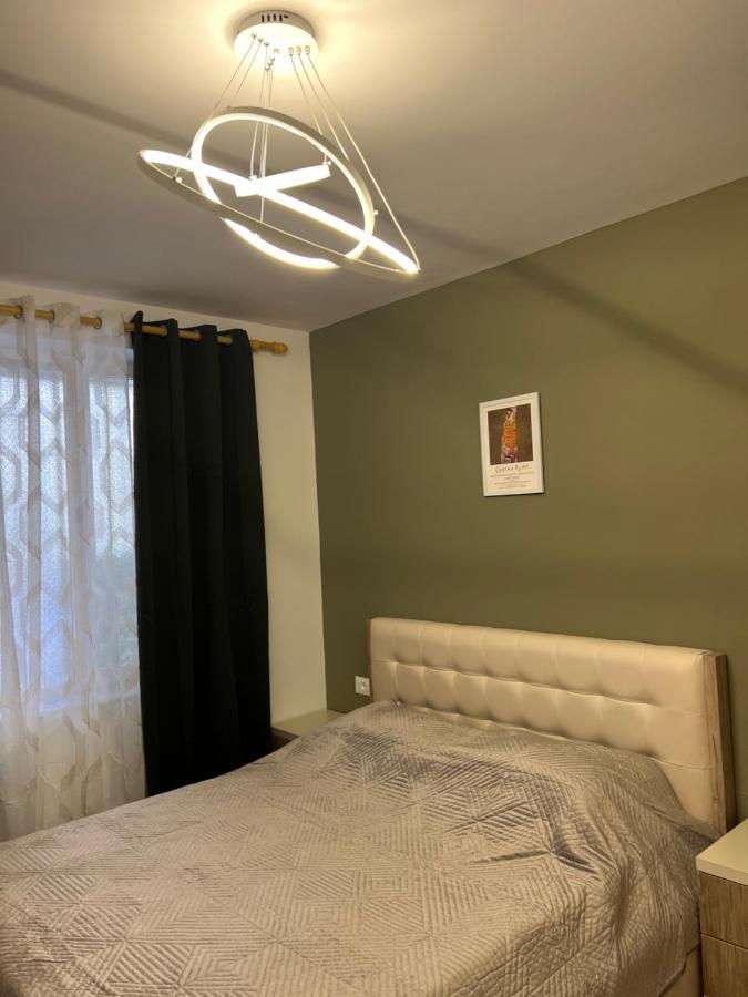 New Bazaar Cane Apartment 3 티라나 외부 사진